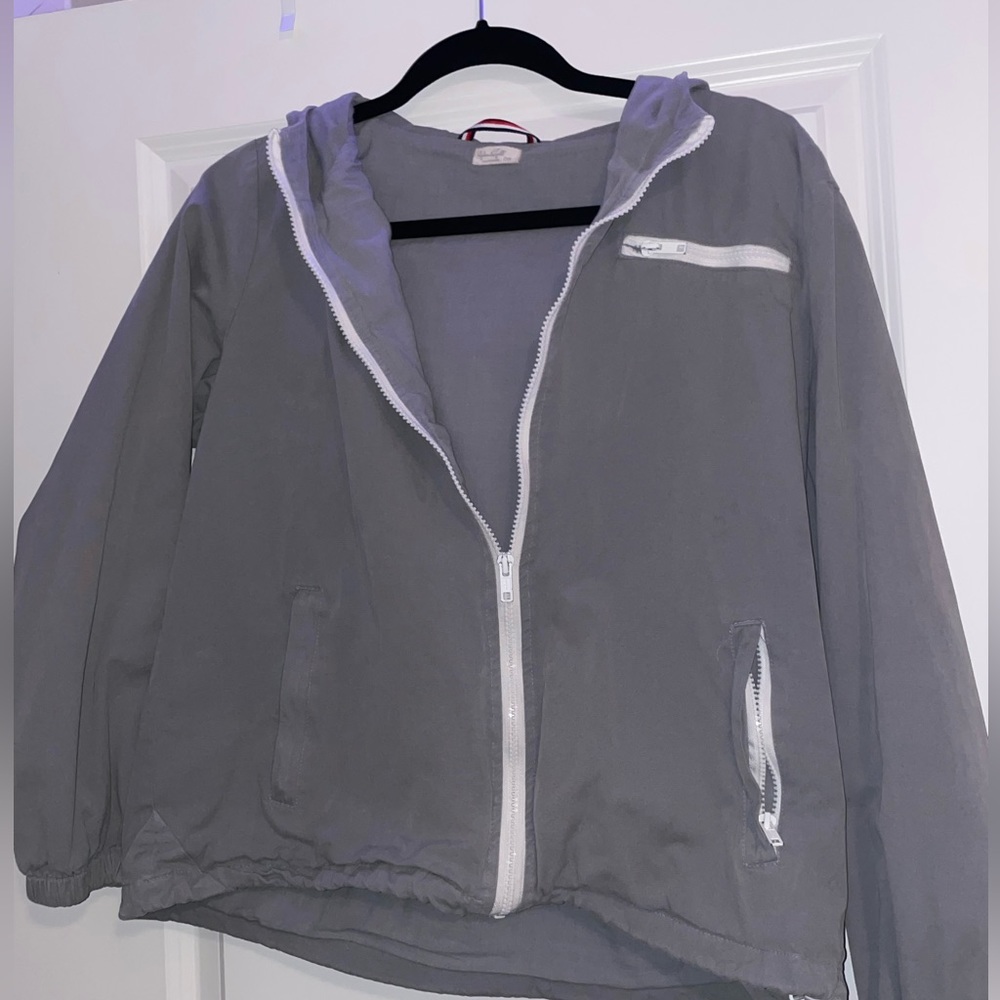 BRANDY MELVILLE JACKET!!
